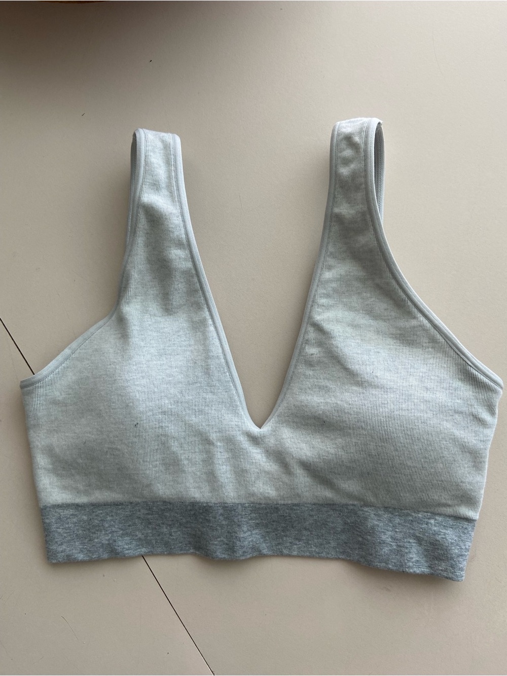 aerie Light Gray V-Neck Wireless Bralette